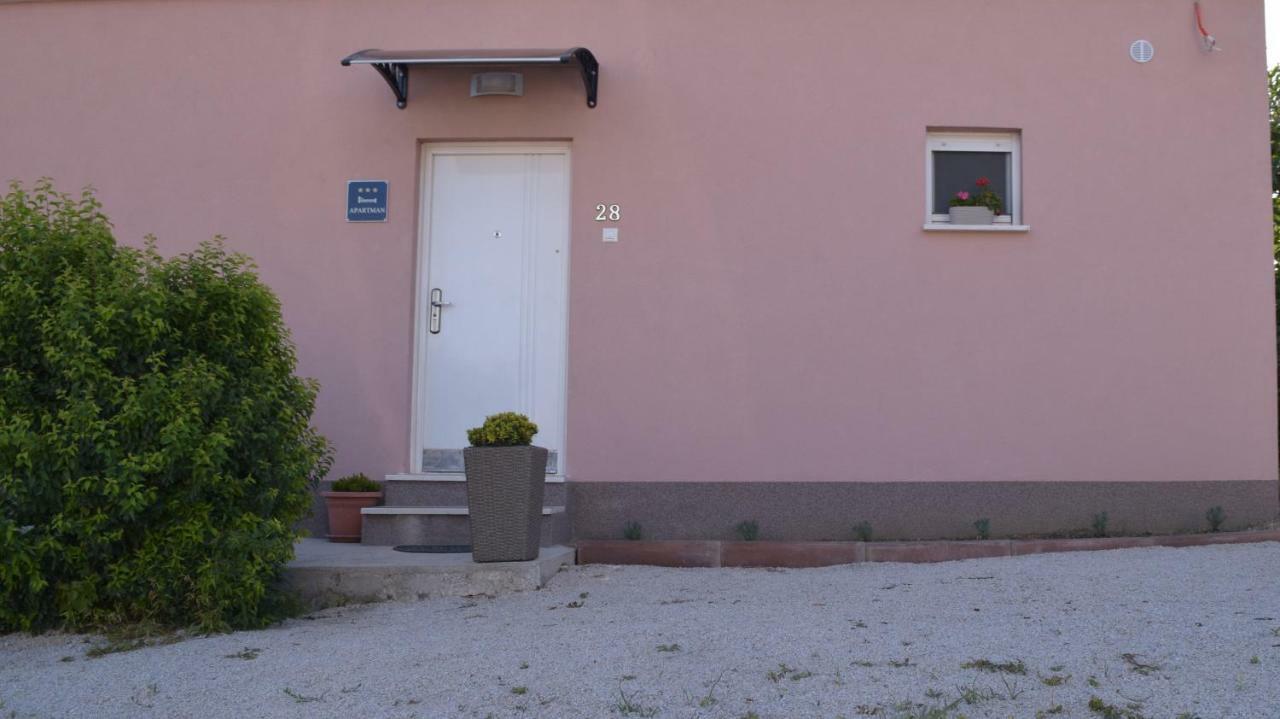 Richi Apartment Сплит Екстериор снимка