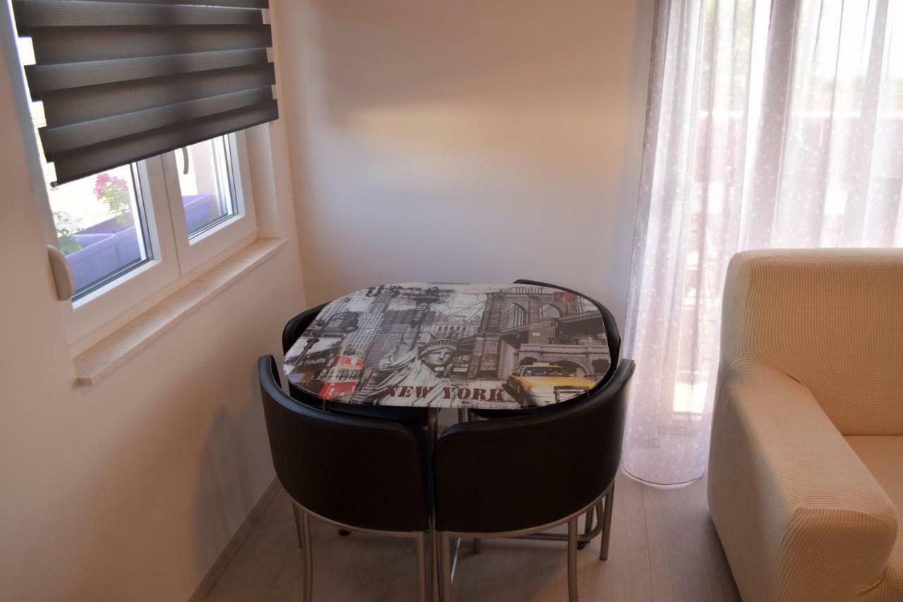 Richi Apartment Сплит Екстериор снимка